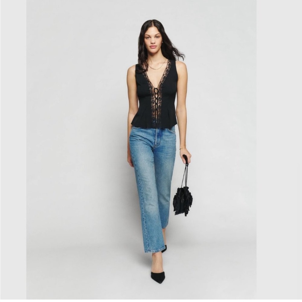 Reformation Cristina Top / Black / Size 6 - Picture 2 of 7